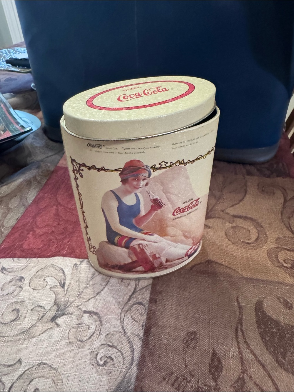 Coca Cola Cream Decorative vintage